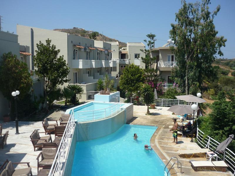 Pelagia Bay Hotel アギア・ペラギア エクステリア 写真
